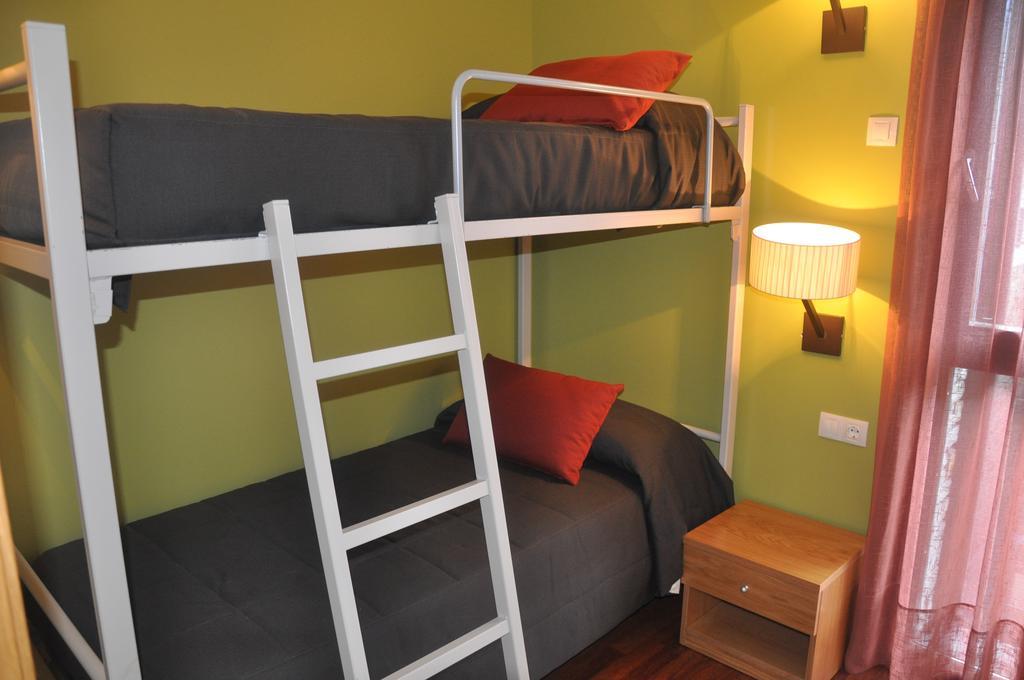 Apartaments Turístics Puigcerdà - La Closa Habitación foto