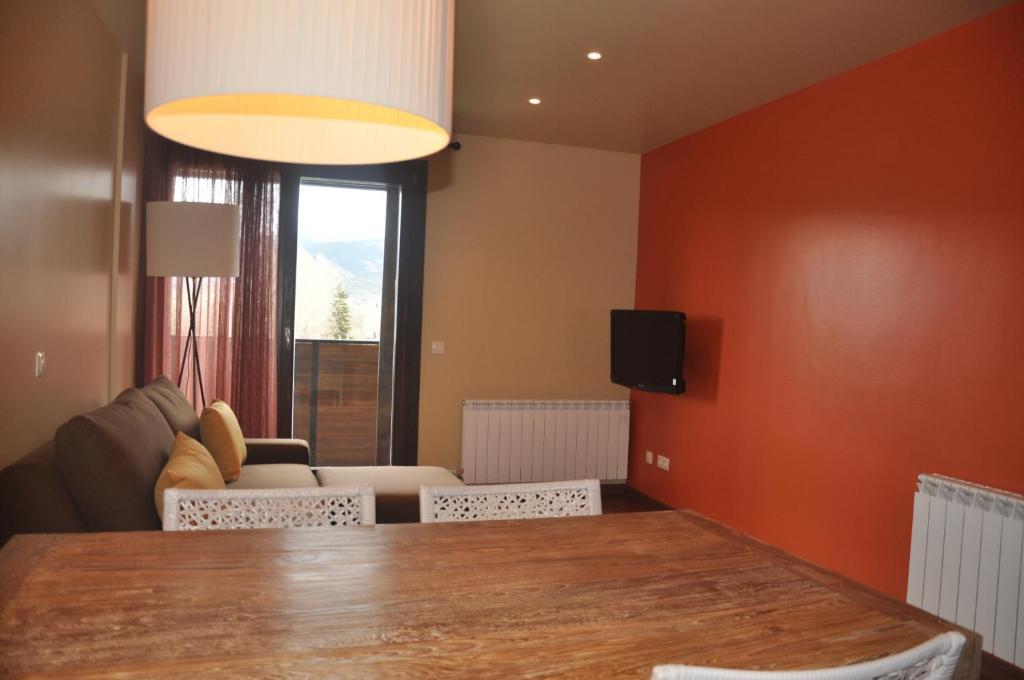 Apartaments Turístics Puigcerdà - La Closa Habitación foto