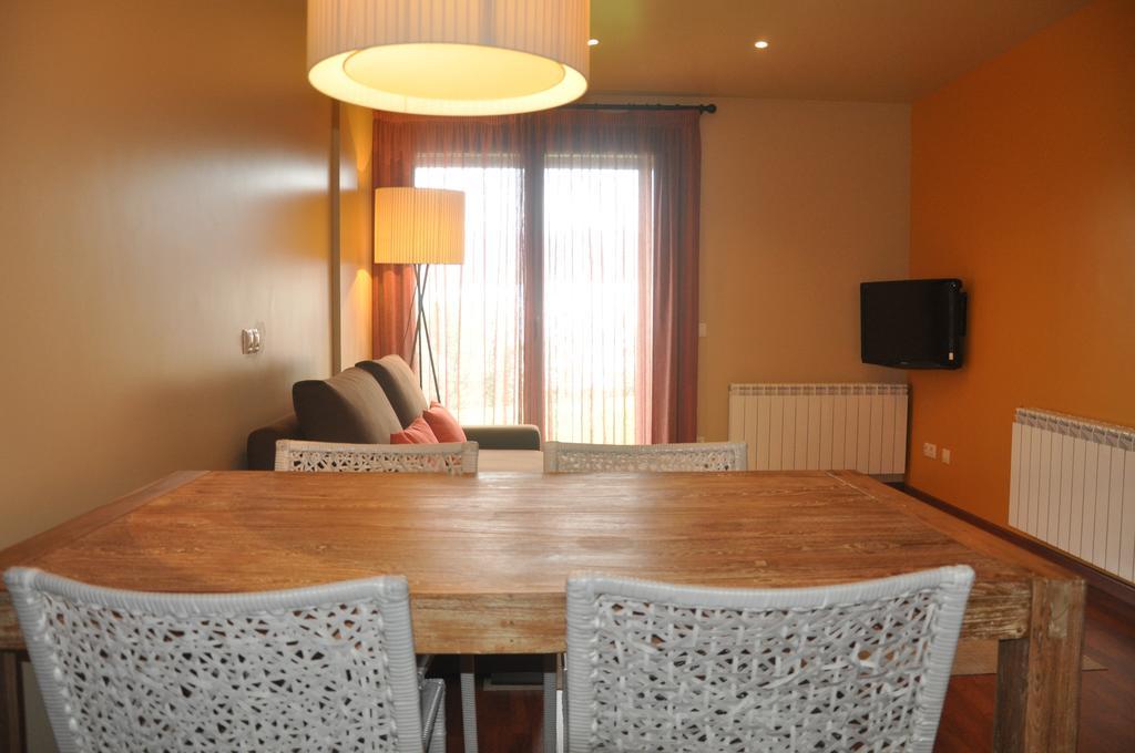Apartaments Turístics Puigcerdà - La Closa Exterior foto