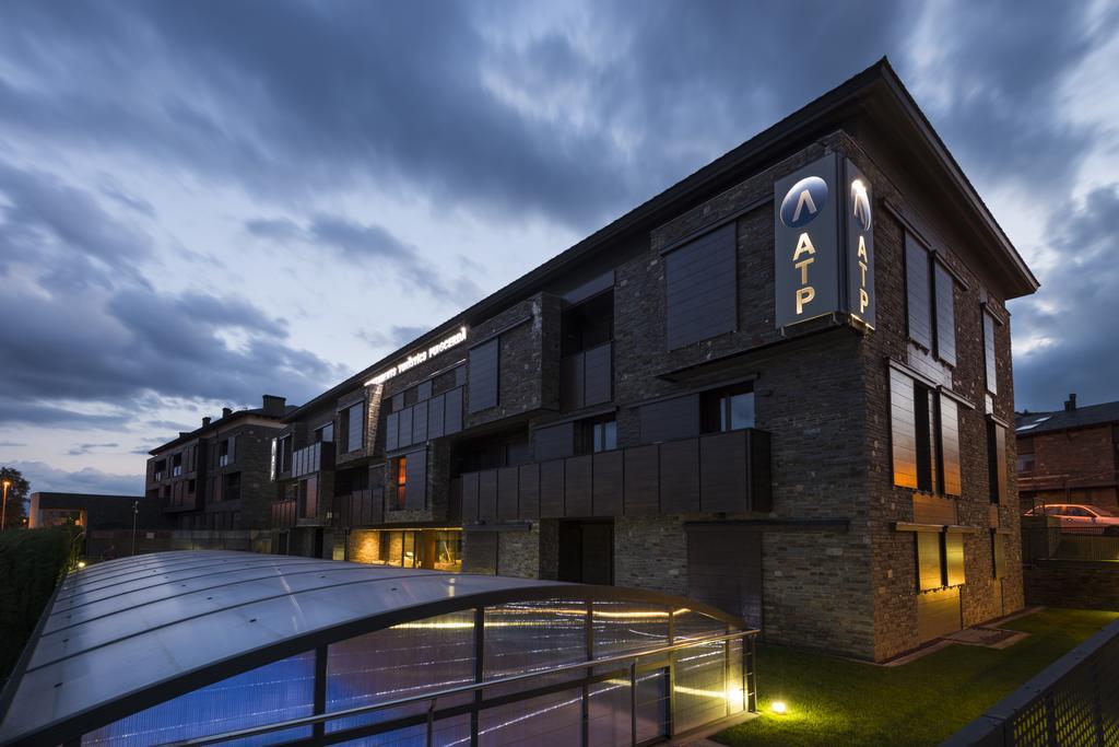 Apartaments Turístics Puigcerdà - La Closa Exterior foto